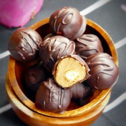 Yoghurt Cookie Truffles