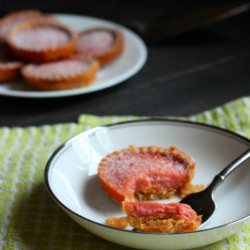 Blood Orange Biscoff Tarts