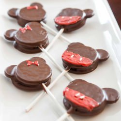 Minnie & Mickey Oreo Pops