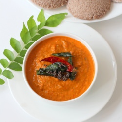 Red Bell Peppper Tomato Chutney