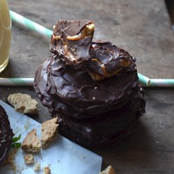 Biscuits with Caramel and Chocolate