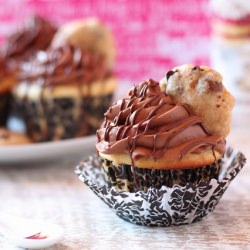 Cookie Dough Cupcakes with Nutella