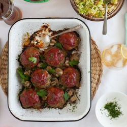 Tomato-Glazed Mini Meatloaves