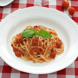Spaghetti w/ Tomato Sauce