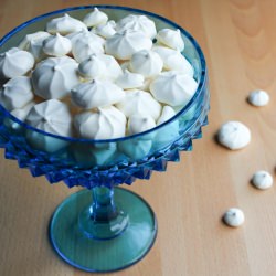 Raspberry Meringues