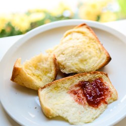 Sweet Lemon Polish Bread