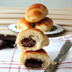 Fluffy Croissants