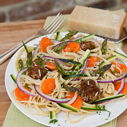 Pasta Vegetables and Meatballs