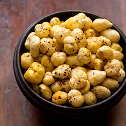 Roasted Makhana or Foxnuts
