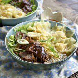 Prawn Wonton and Beef Noodle Soup