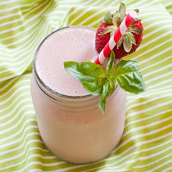 Strawberry Basil Smoothie