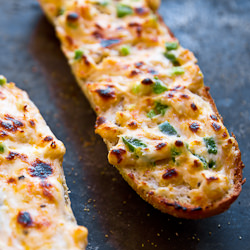 Jalapeno Cheddar Cheesy Bread