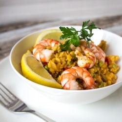 Easy Paella with Prawns and Chicken