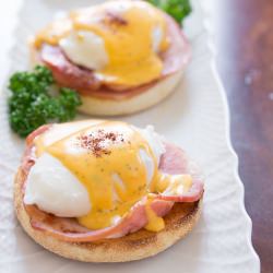 Eggs Benedict