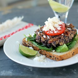 Easy Black Bean and Oat Burgers