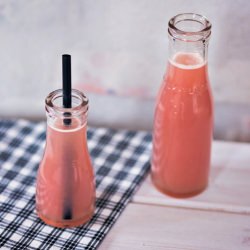 Homemade Rhubarb Juice
