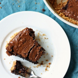 Brownie Pie with Pretzel Crust