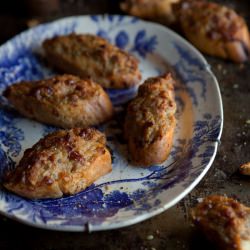 Pork Sausage Crostoni