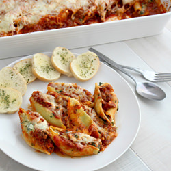 Stuffed Pasta Shells with Meat Ragu