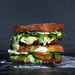 Grilled Cheese with Arugula Pesto