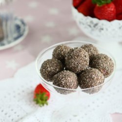 Strawberry Soya Protein Balls