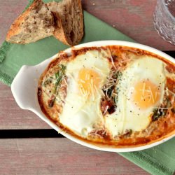 Baked Eggs with Spinach & Quinoa