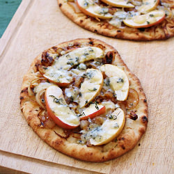 Apple Blue Cheese Naan Pizzas