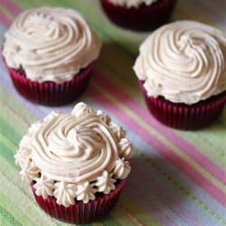 Vegan Red Velvet Cupcakes