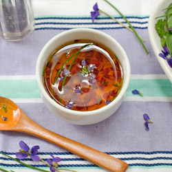 Violet Vinaigrette & Green Salad