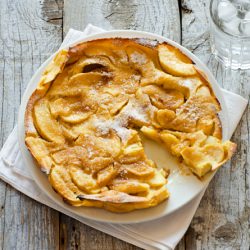 Super Easy Apple Pancake