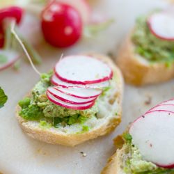 Smashed Pea & Radish Crostini