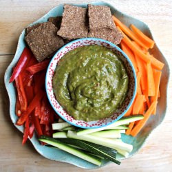 Spicy Avocado and Red Pepper Dip