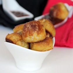 Cinnamon-Sugar Pretzel Tots