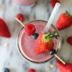 Greek Yogurt Berry Smoothie
