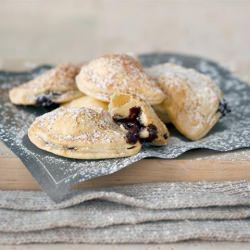 Luscious Chocolate Pies