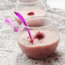 Quinoa Payasam with Strawberries