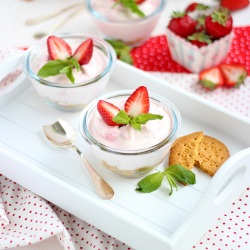 Cheesecake Strawberry Mousse