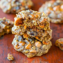 Soft & Chewy Carrot Cake Cookies