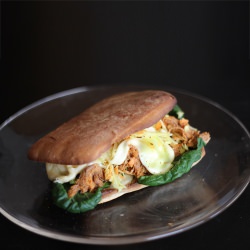 Juicy Pulled Pork Sandwich