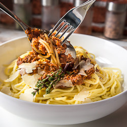 Thyme and Beef Spaghetti