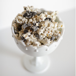 Cookies and Cream Popcorn
