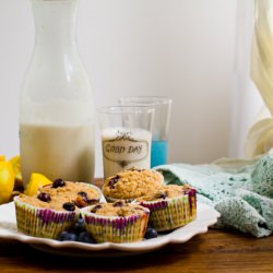 Fresh Berry Muffins
