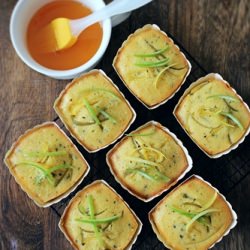 Lipton Citrus Tea Cake