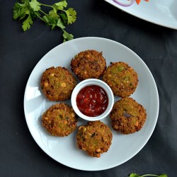 Green Pea and Cabbage Fritters