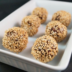 Raw Almond Fudge Bites