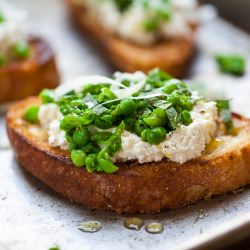 Sweet Pea Brushetta