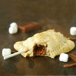 S’more Pie Pops
