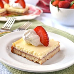 Strawberry Lemonade Shortbread Bars