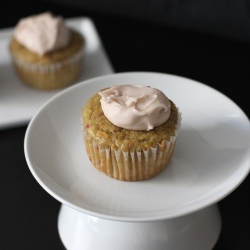 Strawberry, Mango & Avocado Cupcake