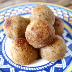 Baked Churro Donut Holes
